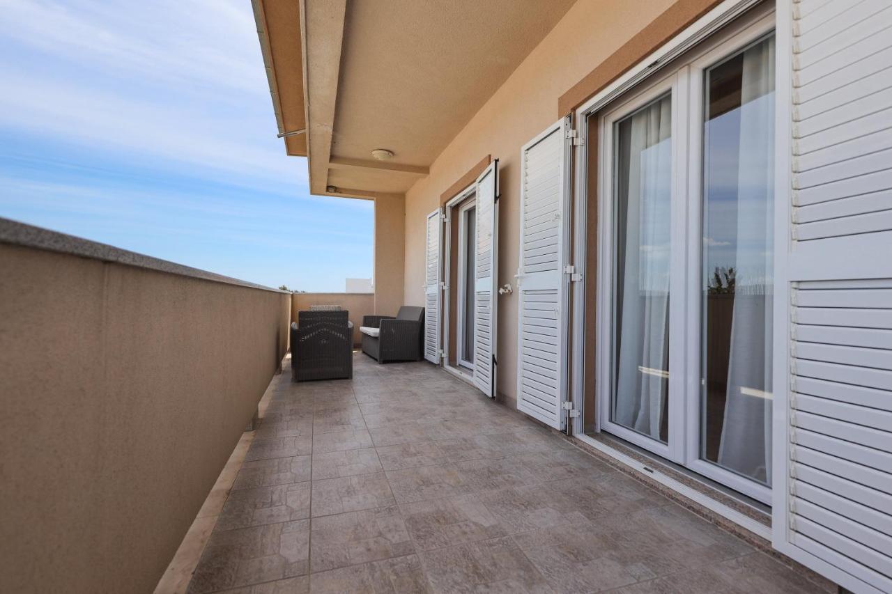 Apartments Skara Bibinje Ngoại thất bức ảnh